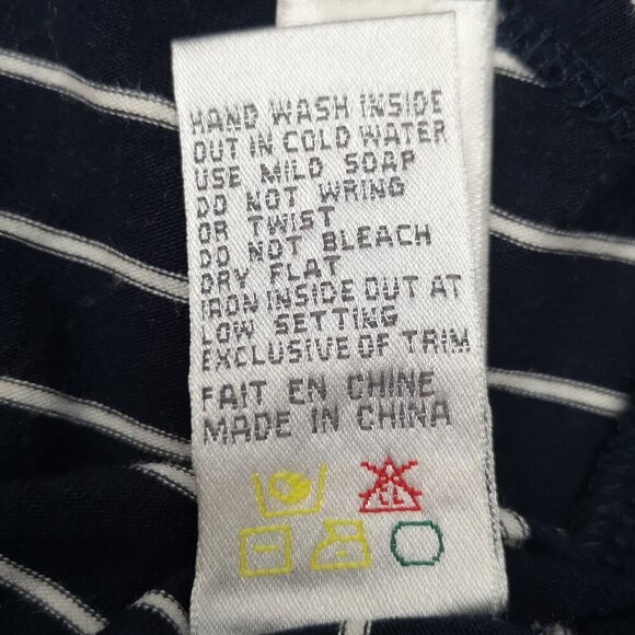 Laura Plus Ladies Size 1X Navy & White Striped V-neck 3/4 Sleeves Tunic Top - Picture 6 of 9